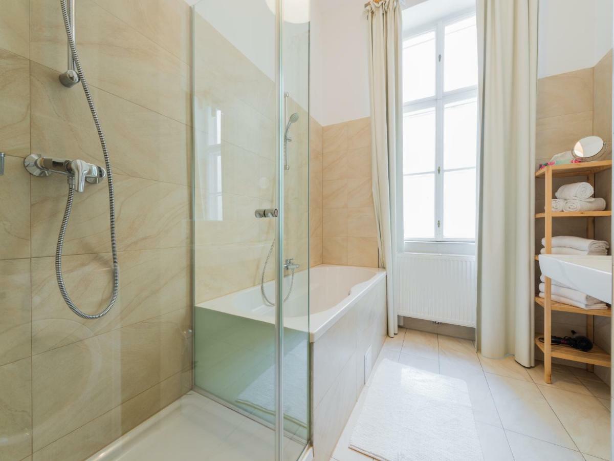 Vienna Apartment Stadtpark ภายนอก รูปภาพ