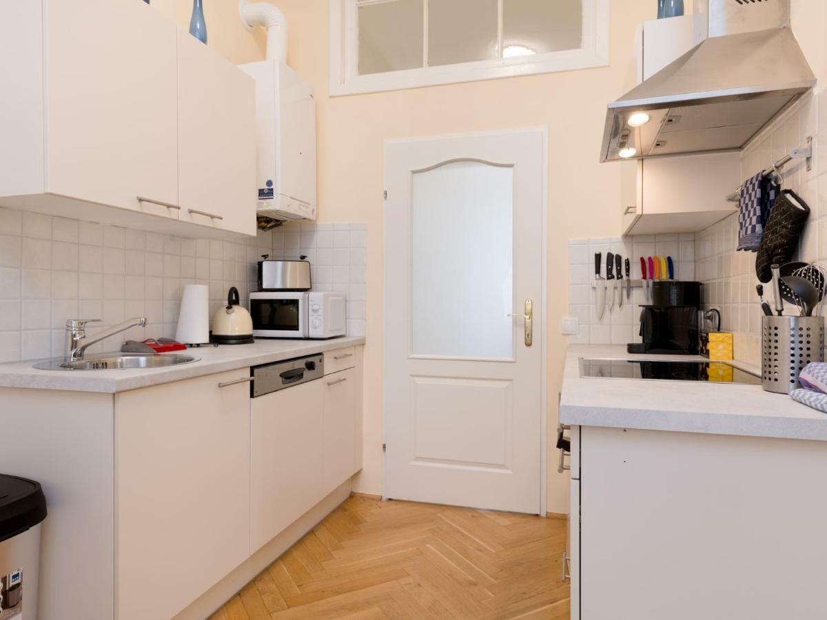 Vienna Apartment Stadtpark ภายนอก รูปภาพ